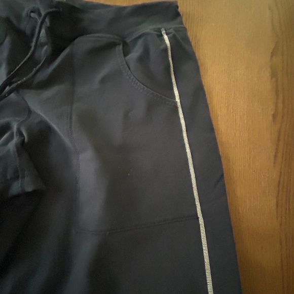 Lululemon Men's Yoga Sports Pant Size XL - Picture 8 of 9